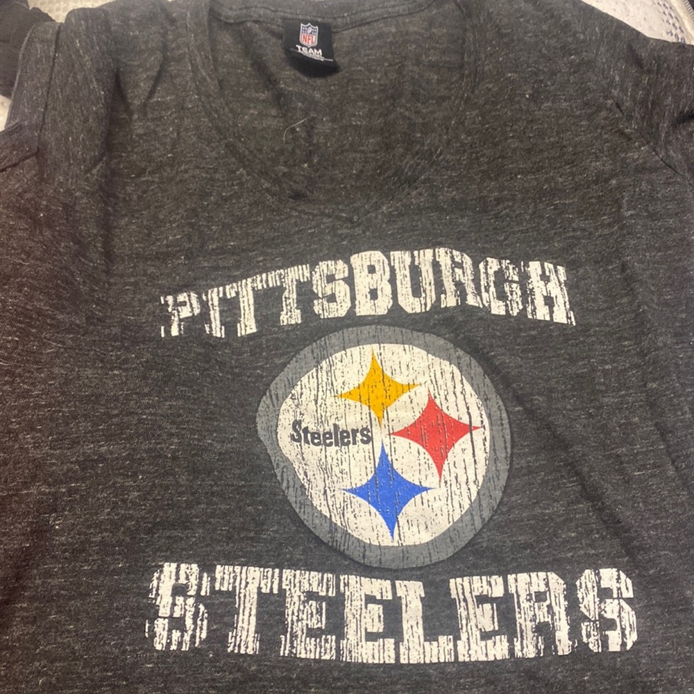 Steelers t-shirt size xl